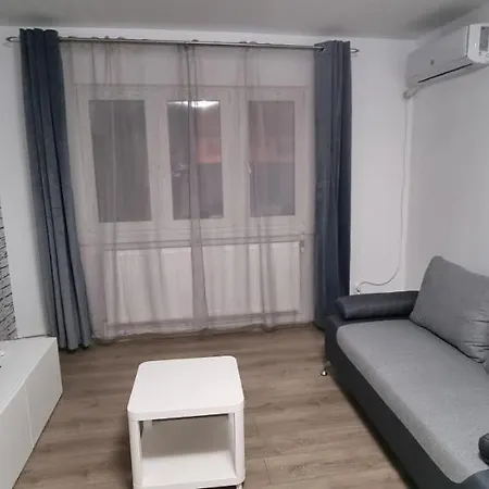 דבה Apartament L & L מראה חיצוני תמונה