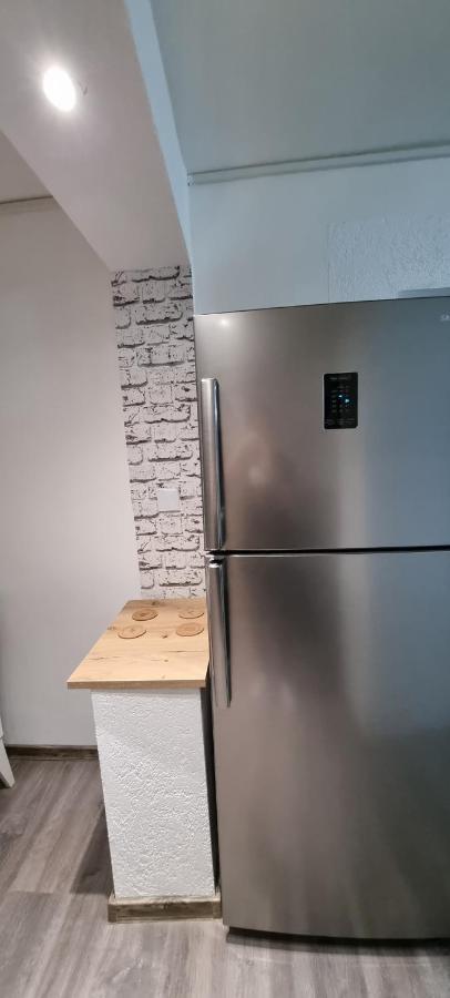Apartment L & L